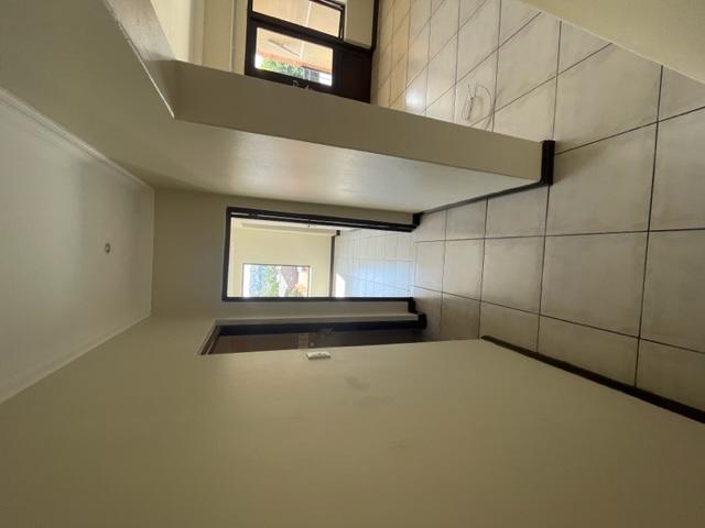 To Let 2 Bedroom Property for Rent in Wilro Park Gauteng