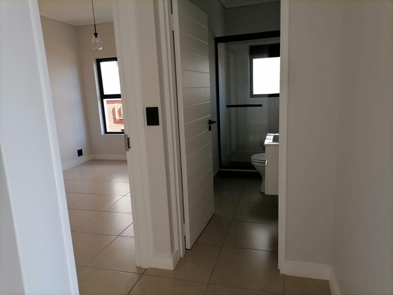 To Let 2 Bedroom Property for Rent in Linbro Park Gauteng