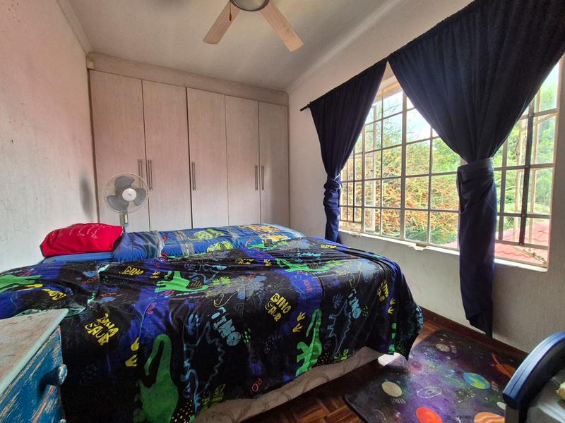 3 Bedroom Property for Sale in Brackendowns Gauteng