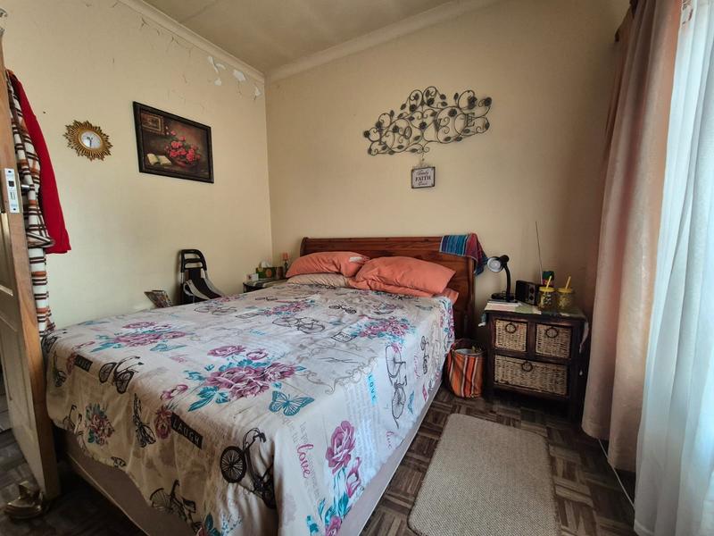 3 Bedroom Property for Sale in Brackendowns Gauteng