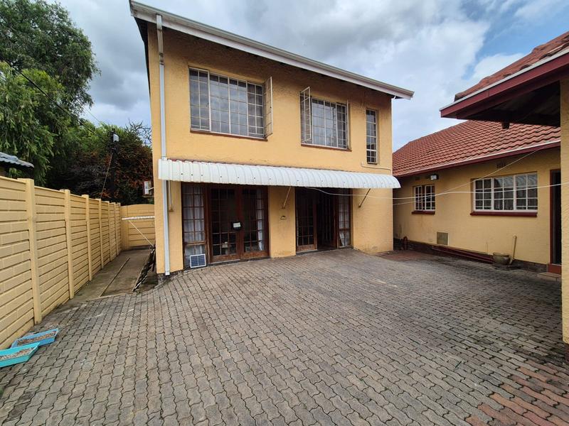 3 Bedroom Property for Sale in Brackendowns Gauteng