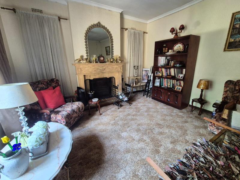 3 Bedroom Property for Sale in Brackendowns Gauteng