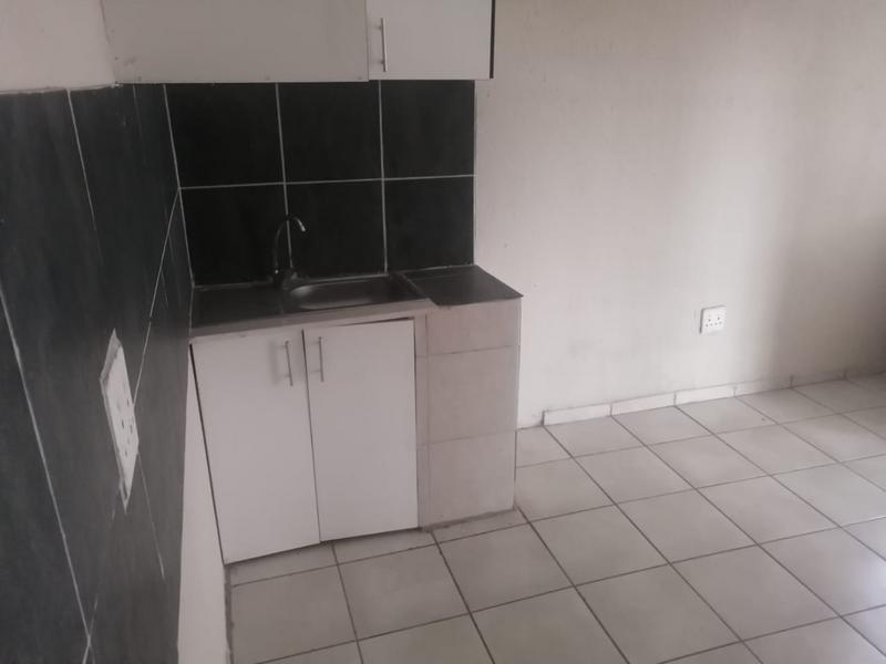 To Let 1 Bedroom Property for Rent in Brakpan Central Gauteng
