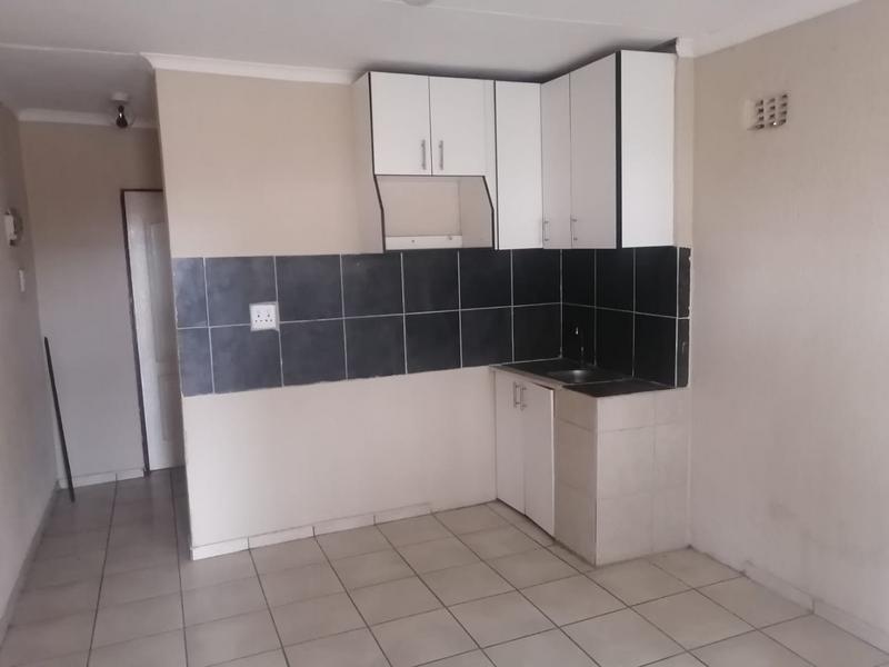 To Let 1 Bedroom Property for Rent in Brakpan Central Gauteng
