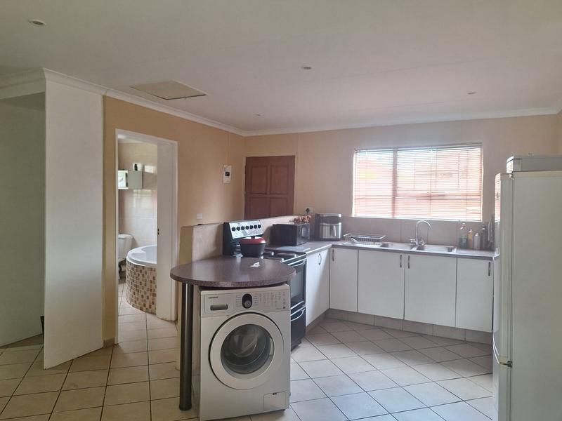 To Let 1 Bedroom Property for Rent in Brakpan North Gauteng