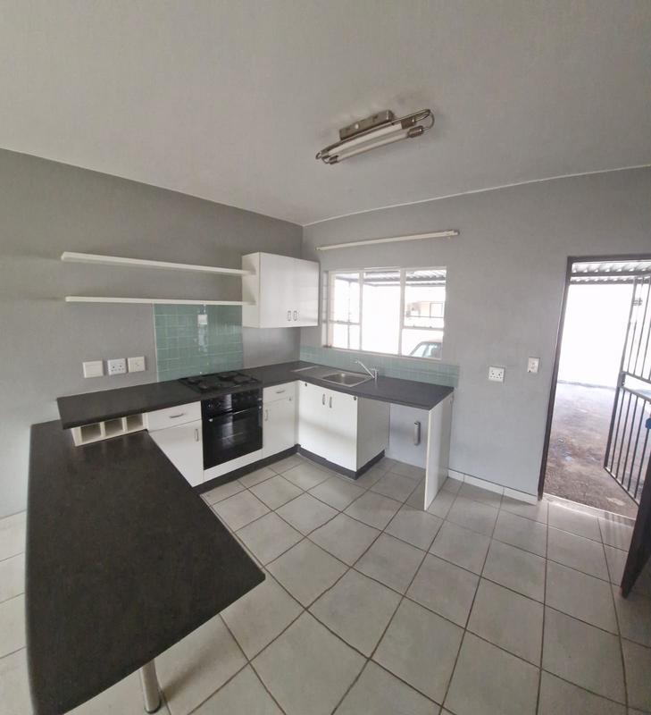 To Let 1 Bedroom Property for Rent in Brenthurst Gauteng