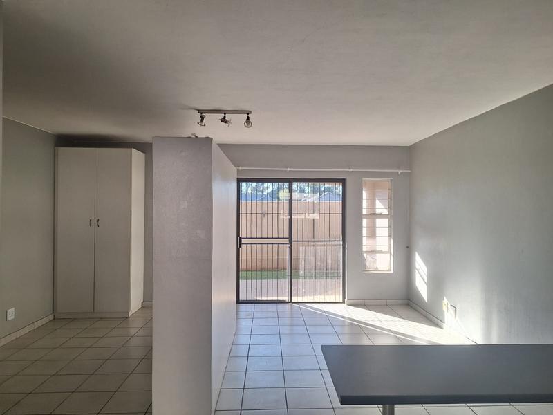 To Let 1 Bedroom Property for Rent in Brenthurst Gauteng