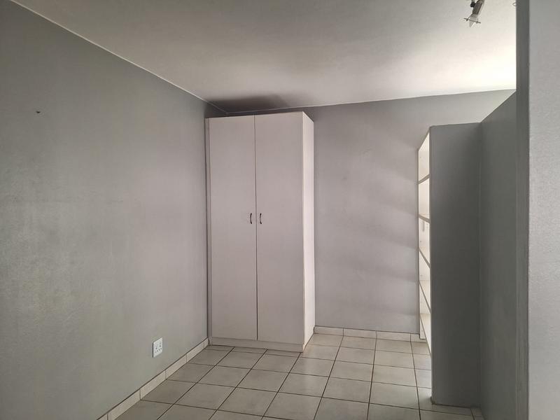 To Let 1 Bedroom Property for Rent in Brenthurst Gauteng