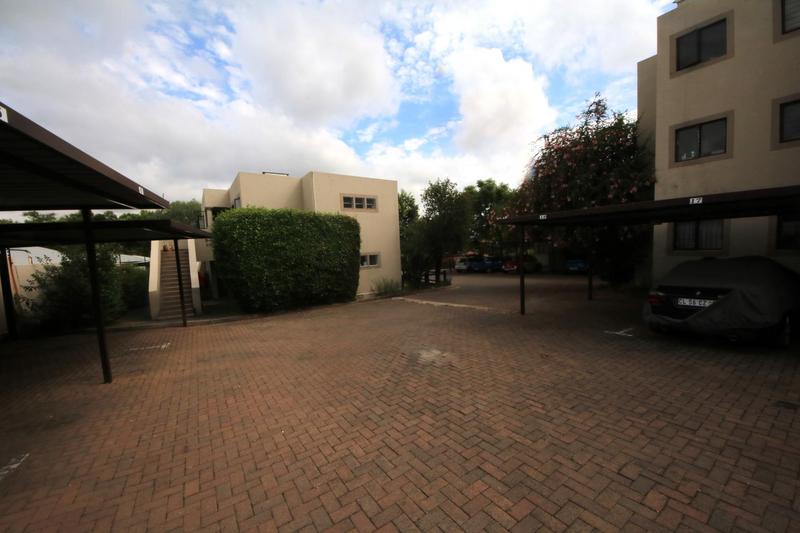 To Let 1 Bedroom Property for Rent in Bryanston Gauteng
