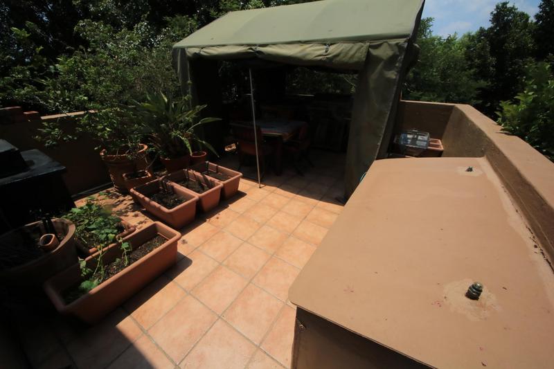 2 Bedroom Property for Sale in Douglasdale Gauteng