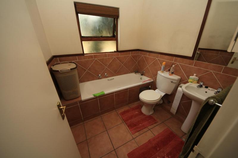 2 Bedroom Property for Sale in Douglasdale Gauteng