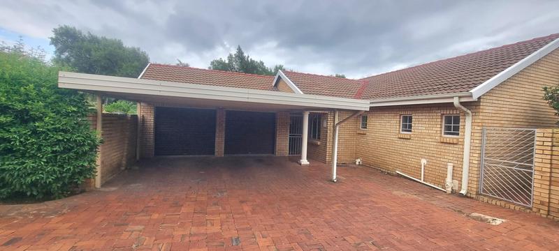 3 Bedroom Property for Sale in Thatchfield Gauteng