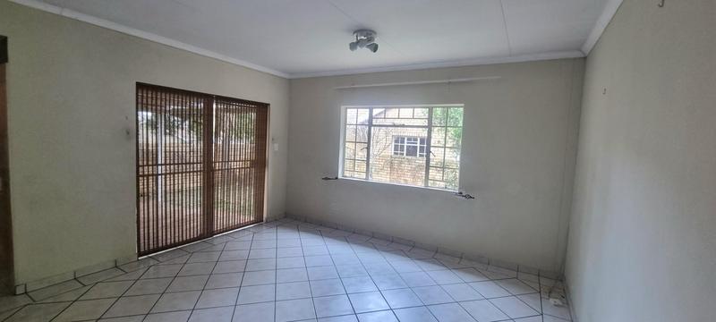 3 Bedroom Property for Sale in Thatchfield Gauteng