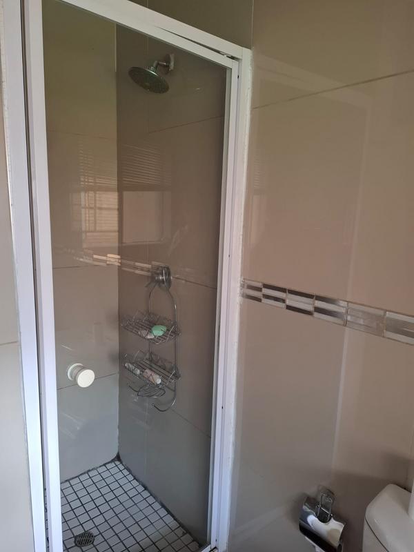 To Let 2 Bedroom Property for Rent in Olympus AH Gauteng