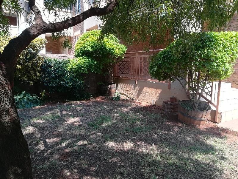 To Let 2 Bedroom Property for Rent in Mooikloof Ridge Gauteng