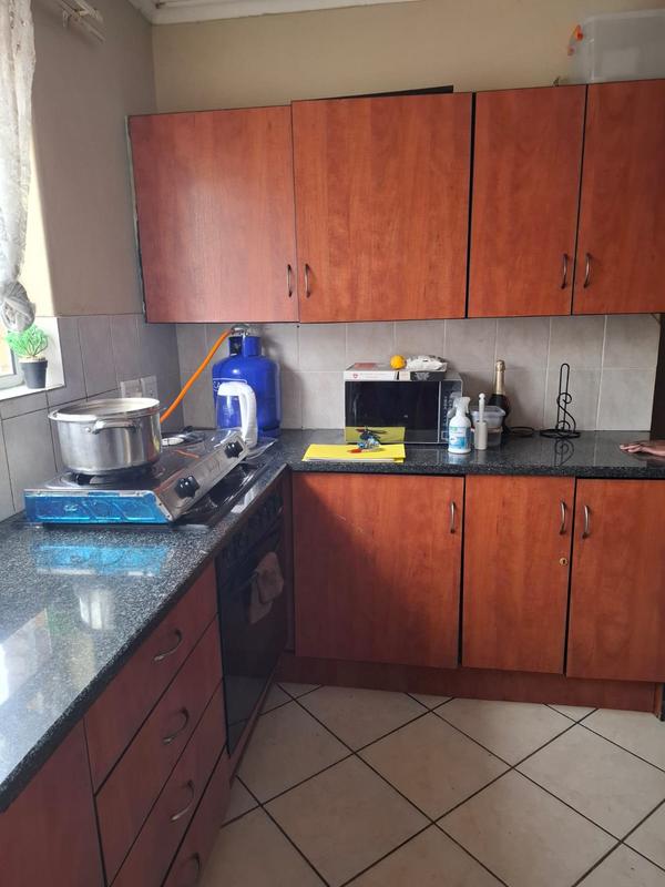2 Bedroom Property for Sale in Halfway House Gauteng
