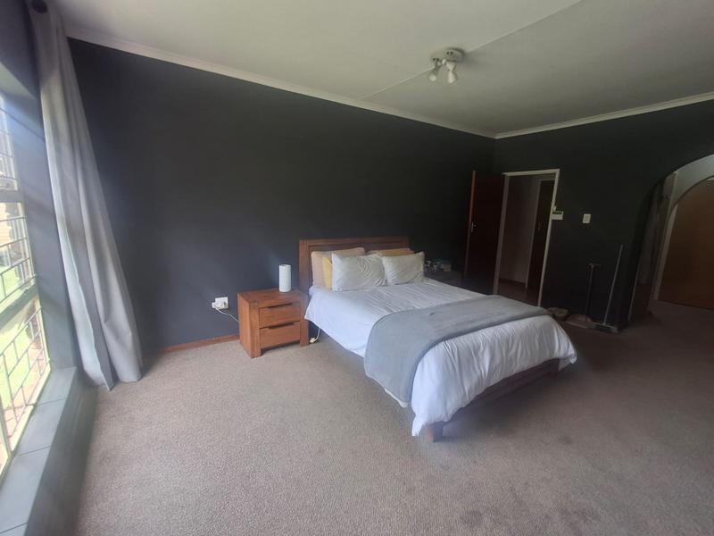 4 Bedroom Property for Sale in Vanderbijlpark SE 3 Gauteng