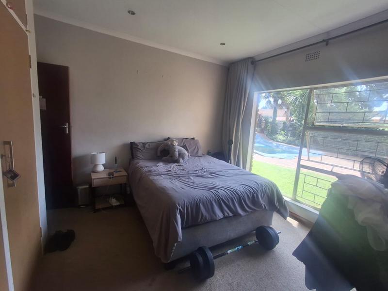 4 Bedroom Property for Sale in Vanderbijlpark SE 3 Gauteng
