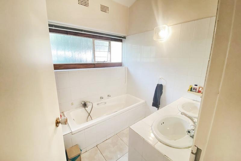 5 Bedroom Property for Sale in St Andrews Gauteng