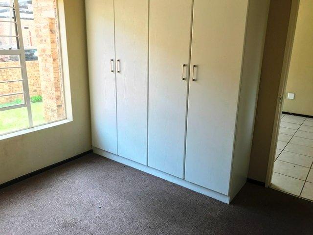 2 Bedroom Property for Sale in Honeydew Gauteng