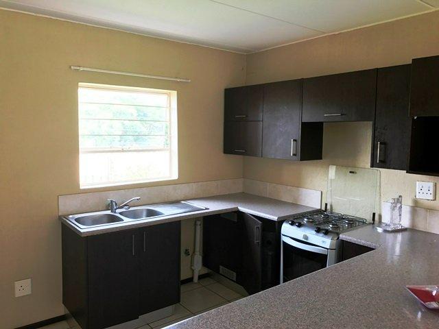 2 Bedroom Property for Sale in Honeydew Gauteng