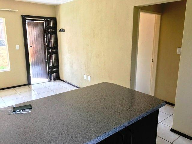 2 Bedroom Property for Sale in Honeydew Gauteng