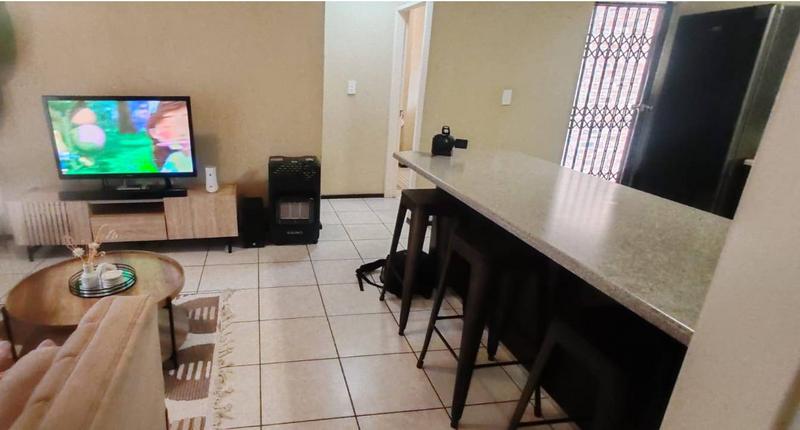 2 Bedroom Property for Sale in Honeydew Gauteng