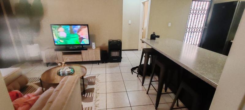 2 Bedroom Property for Sale in Honeydew Gauteng
