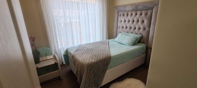2 Bedroom Property for Sale in Honeydew Gauteng