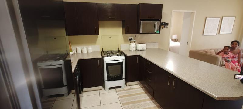 2 Bedroom Property for Sale in Honeydew Gauteng