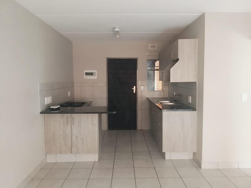 To Let 2 Bedroom Property for Rent in Centurion Gauteng