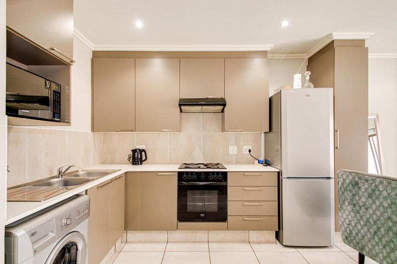 To Let 1 Bedroom Property for Rent in Fourways Gauteng