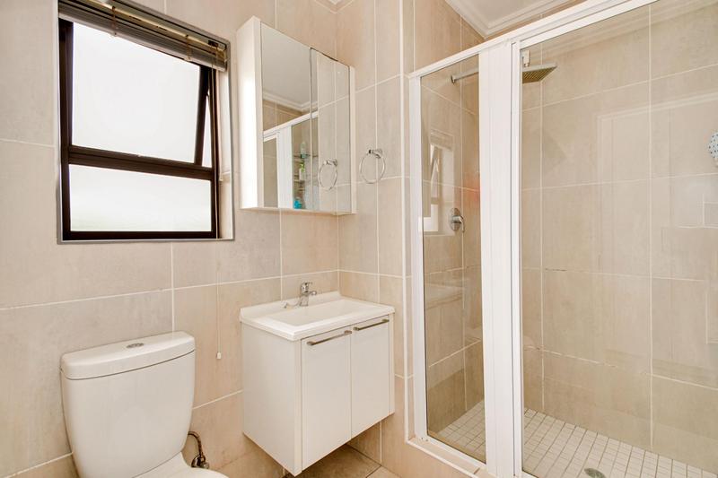 To Let 1 Bedroom Property for Rent in Fourways Gauteng