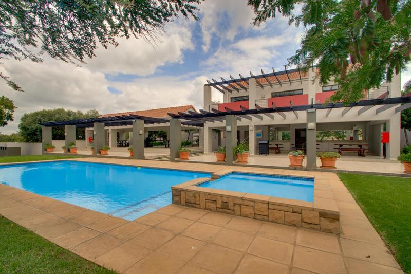 To Let 1 Bedroom Property for Rent in Fourways Gauteng