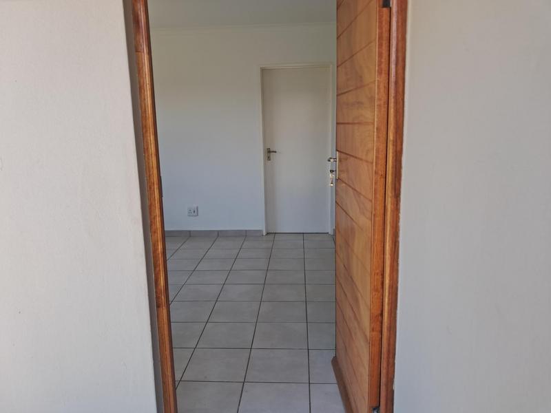 3 Bedroom Property for Sale in Windmill Park Gauteng