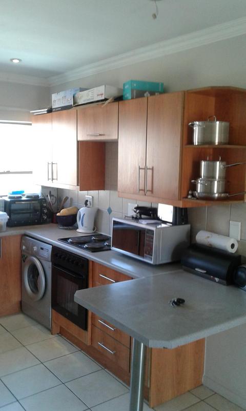 2 Bedroom Property for Sale in Buccleuch Gauteng