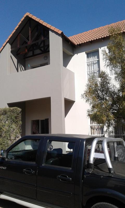 2 Bedroom Property for Sale in Buccleuch Gauteng