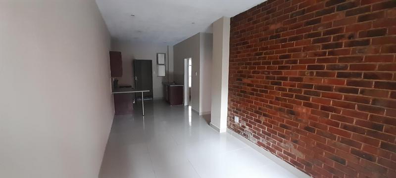 2 Bedroom Property for Sale in Buccleuch Gauteng