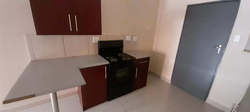 2 Bedroom Property for Sale in Buccleuch Gauteng