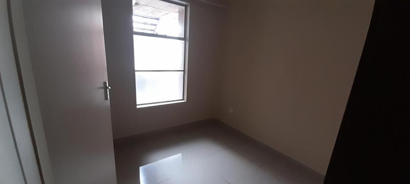 2 Bedroom Property for Sale in Buccleuch Gauteng