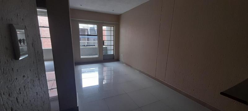 2 Bedroom Property for Sale in Buccleuch Gauteng