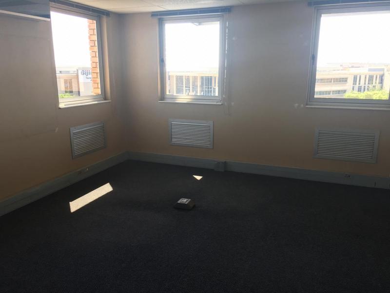 To Let commercial Property for Rent in Samrand Business Park Gauteng