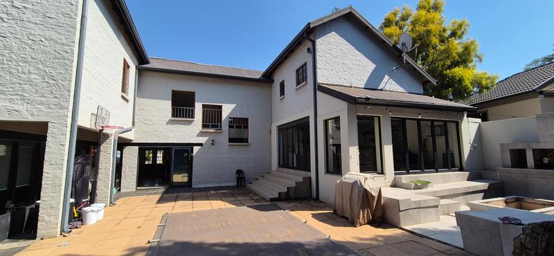 5 Bedroom Property for Sale in Cornwall Hill Gauteng