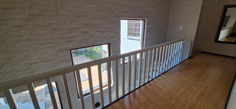 5 Bedroom Property for Sale in Cornwall Hill Gauteng