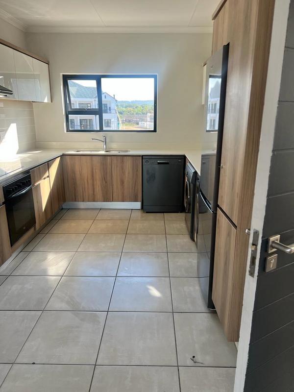 2 Bedroom Property for Sale in Silver Lakes Gauteng