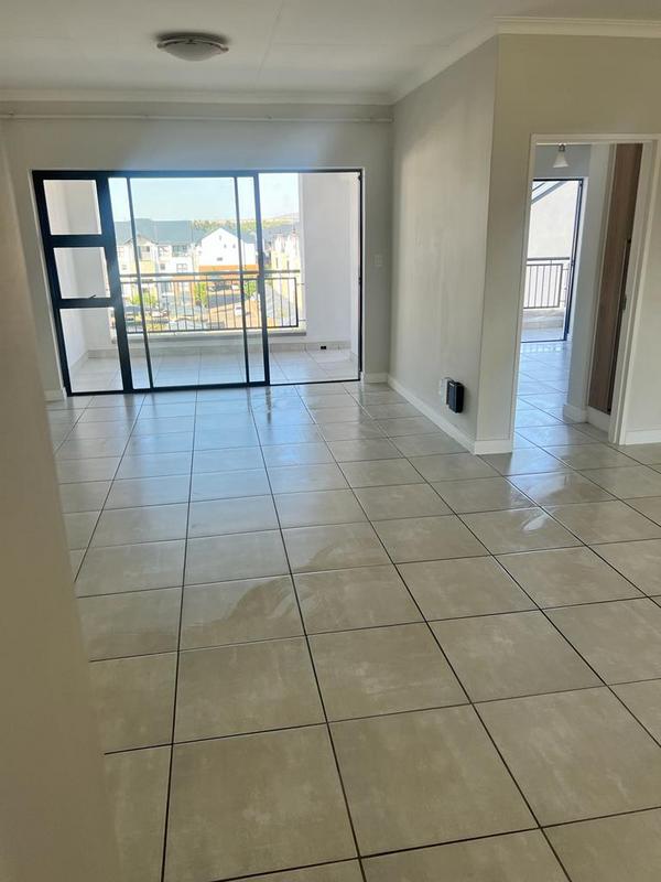 2 Bedroom Property for Sale in Silver Lakes Gauteng