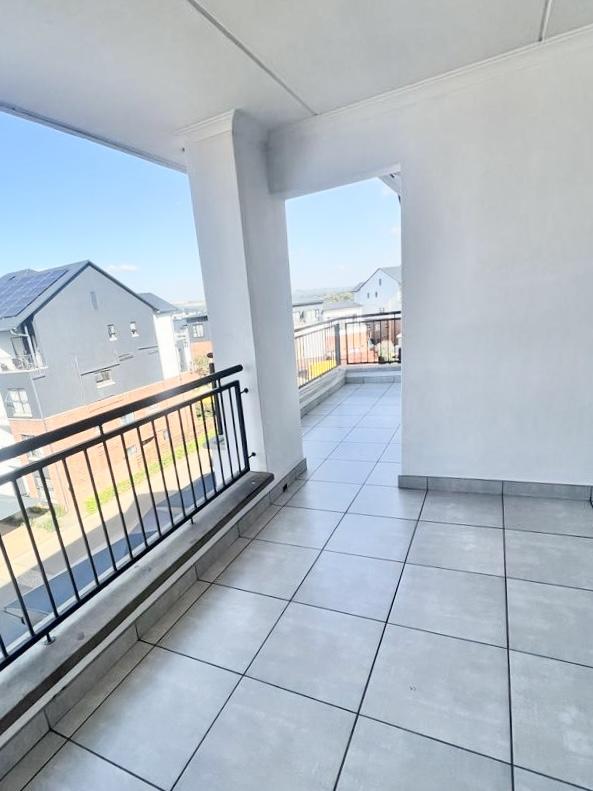 2 Bedroom Property for Sale in Silver Lakes Gauteng