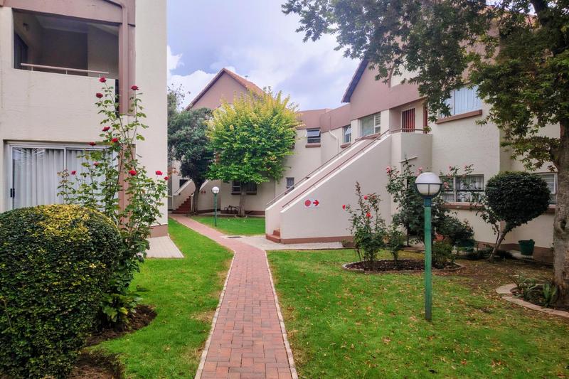 2 Bedroom Property for Sale in Bedfordview Gauteng