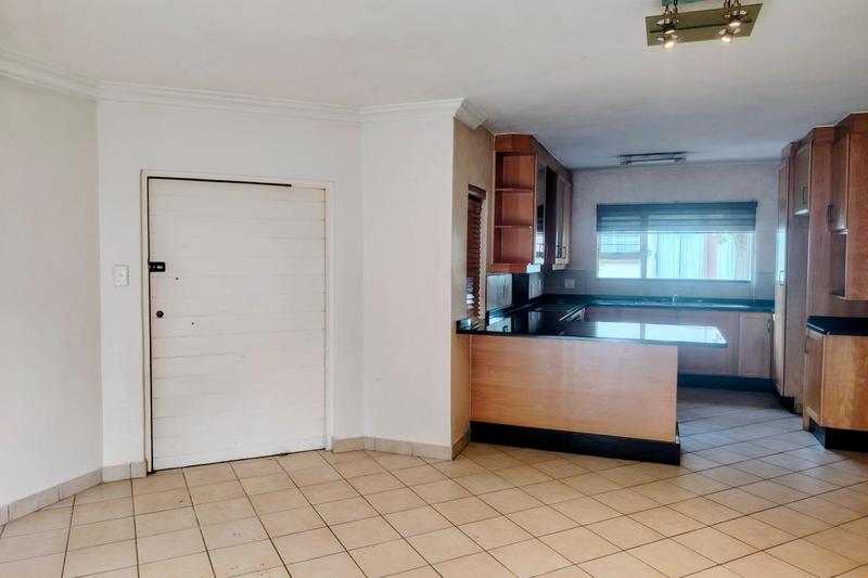 2 Bedroom Property for Sale in Bedfordview Gauteng