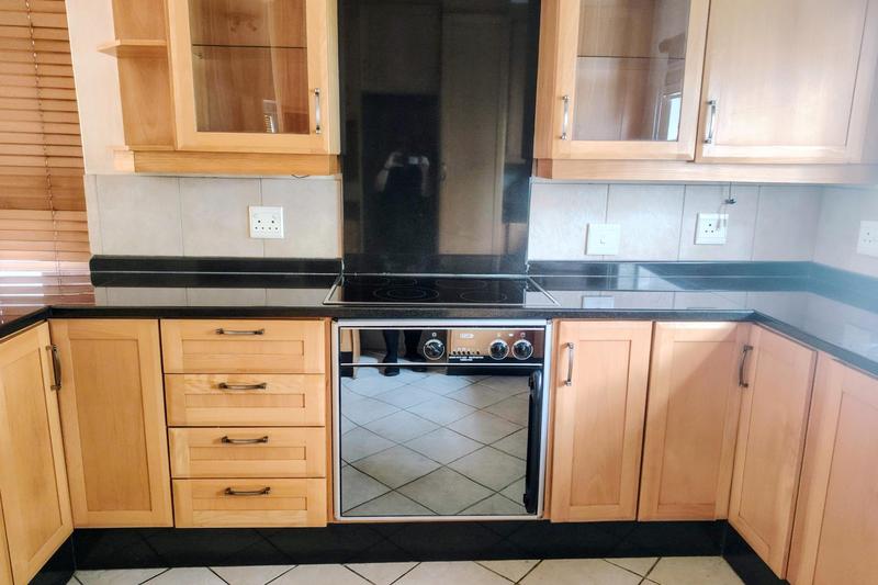 2 Bedroom Property for Sale in Bedfordview Gauteng